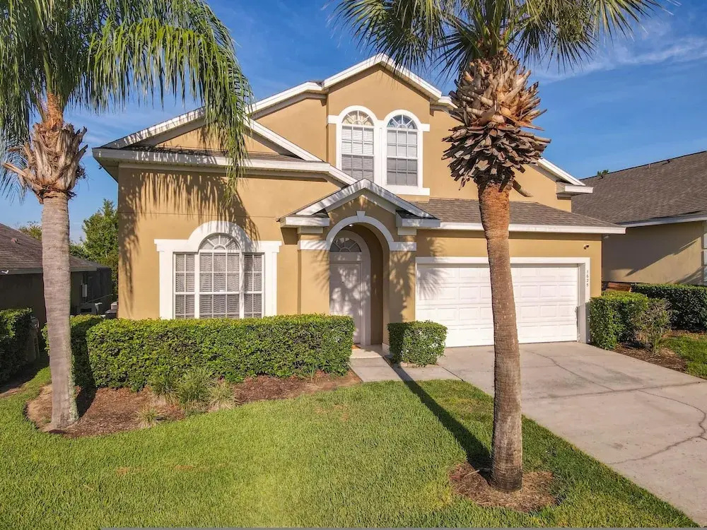 Scuttle Vacation Pool Home W Spa