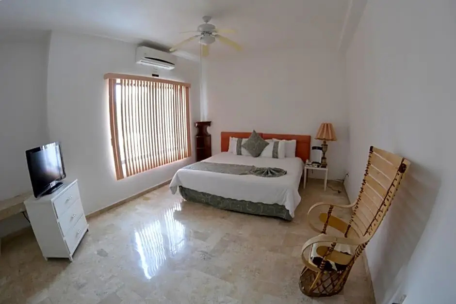 Mision Grand Cuernavaca - Chambres