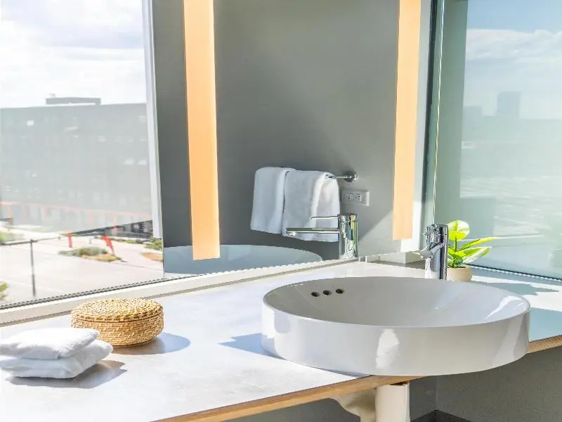 Standard Suite