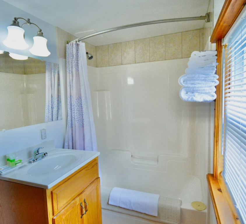 Comfort room with river view
