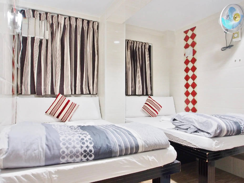 Standard Family room
