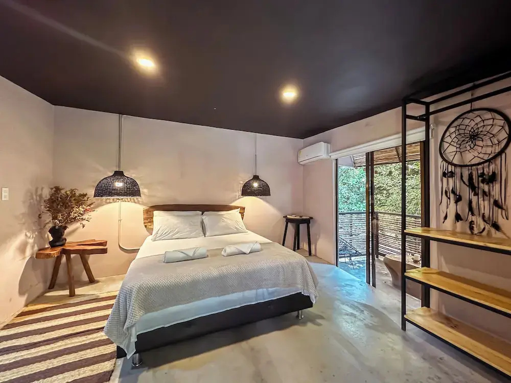 Standard room with river view