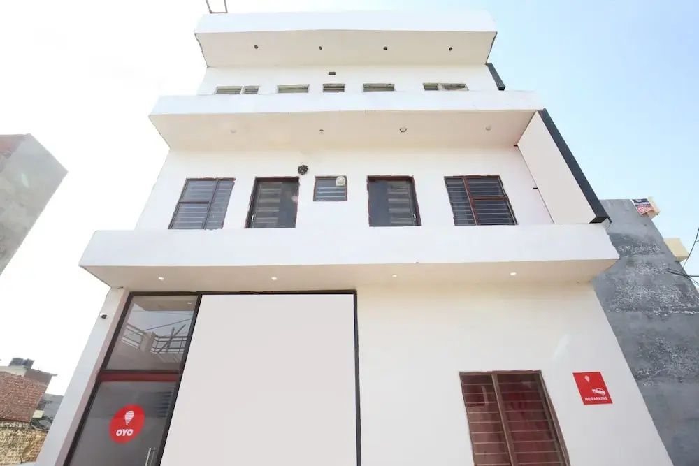 Hotel Sharnam