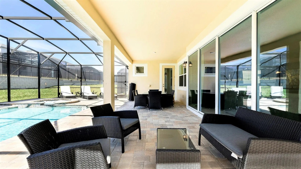 Spacious 9BR Family Villa INCLUSIVE CLUBHOUSE