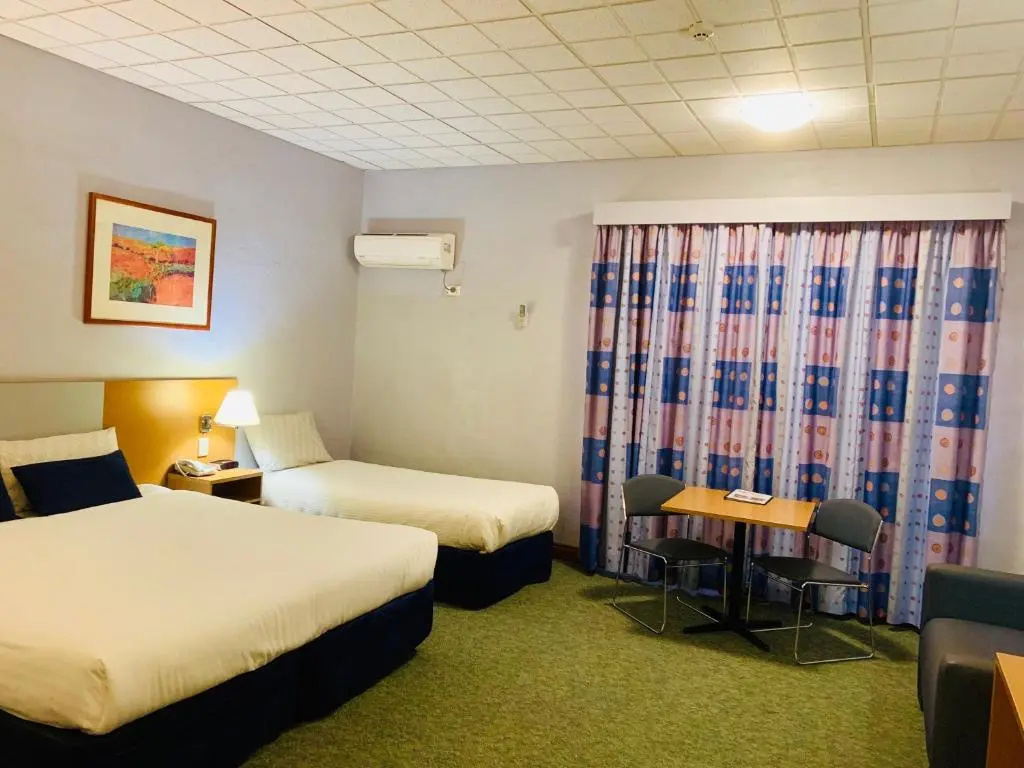 Desert Cave Hotel - Chambres