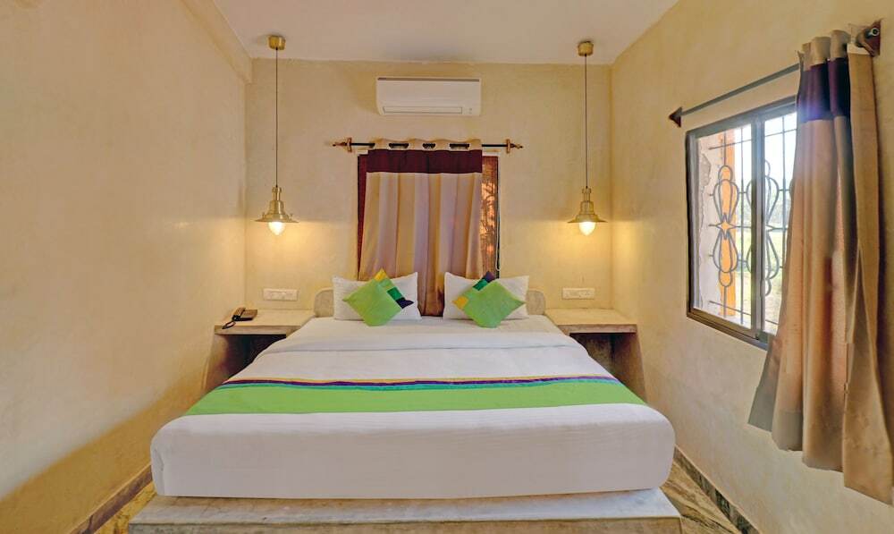 Treebo Trend Morjim Banyan Resort