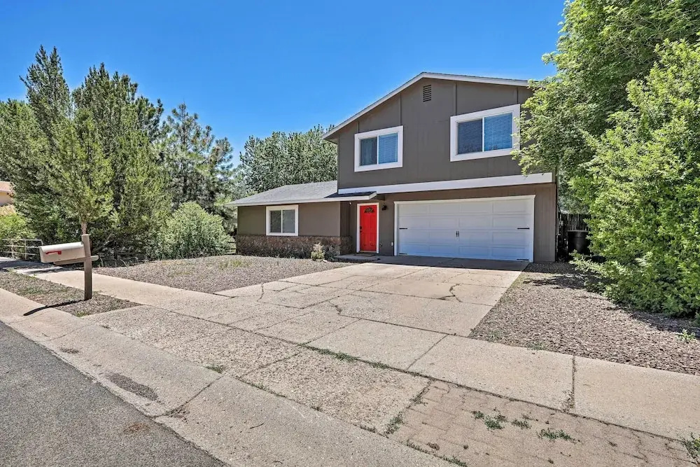 Pet-friendly Flagstaff Home w/ Mountain View