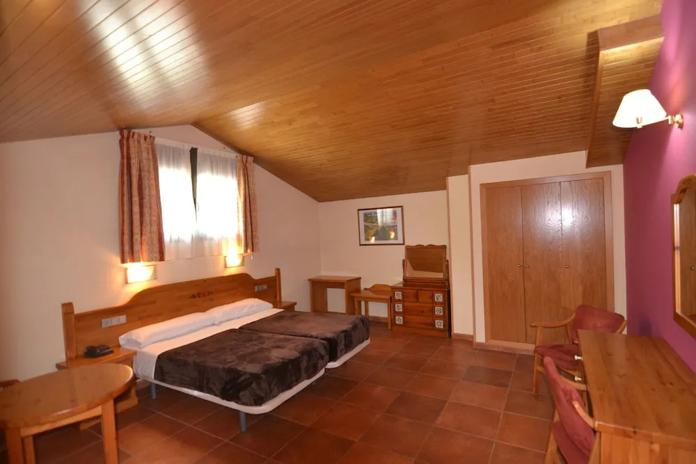 Apartaments Sant Moritz - Chambres