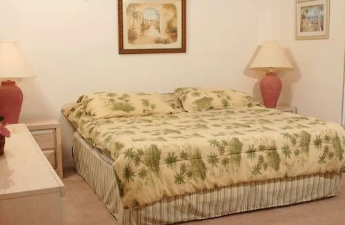 Creekside Villas