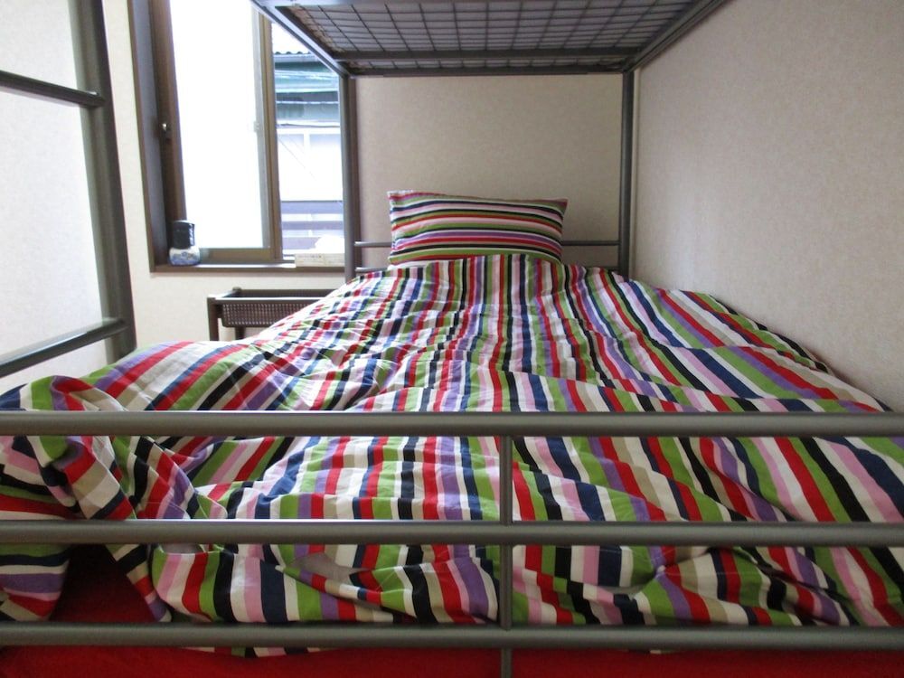 gallery_image_hidden_30