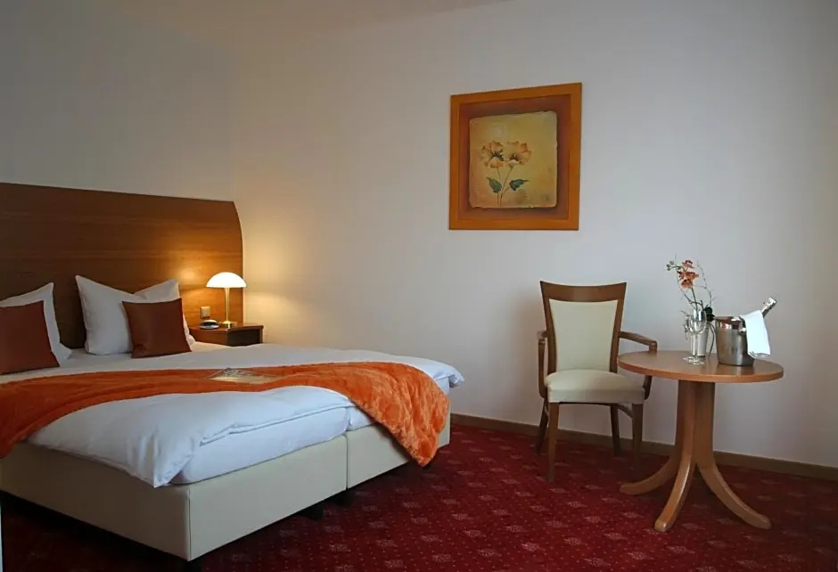 Hotel zur Pfalz - Chambres