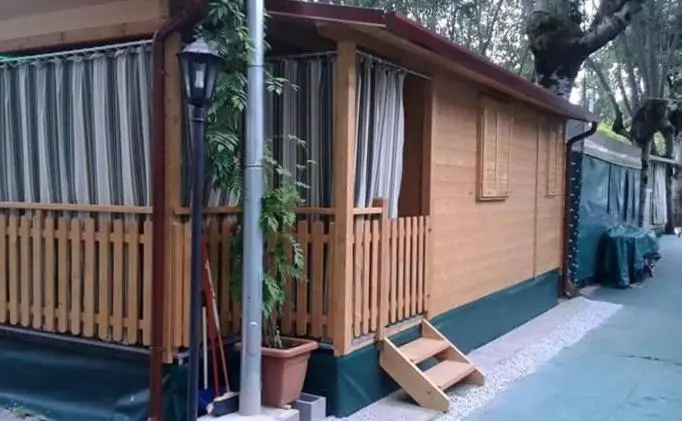 3 Bedrooms Bungalow