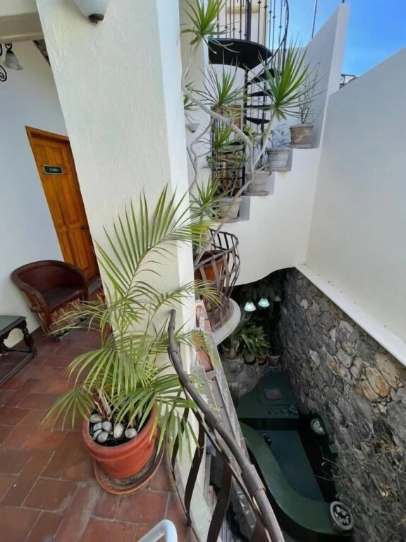 Balcony & Terrace