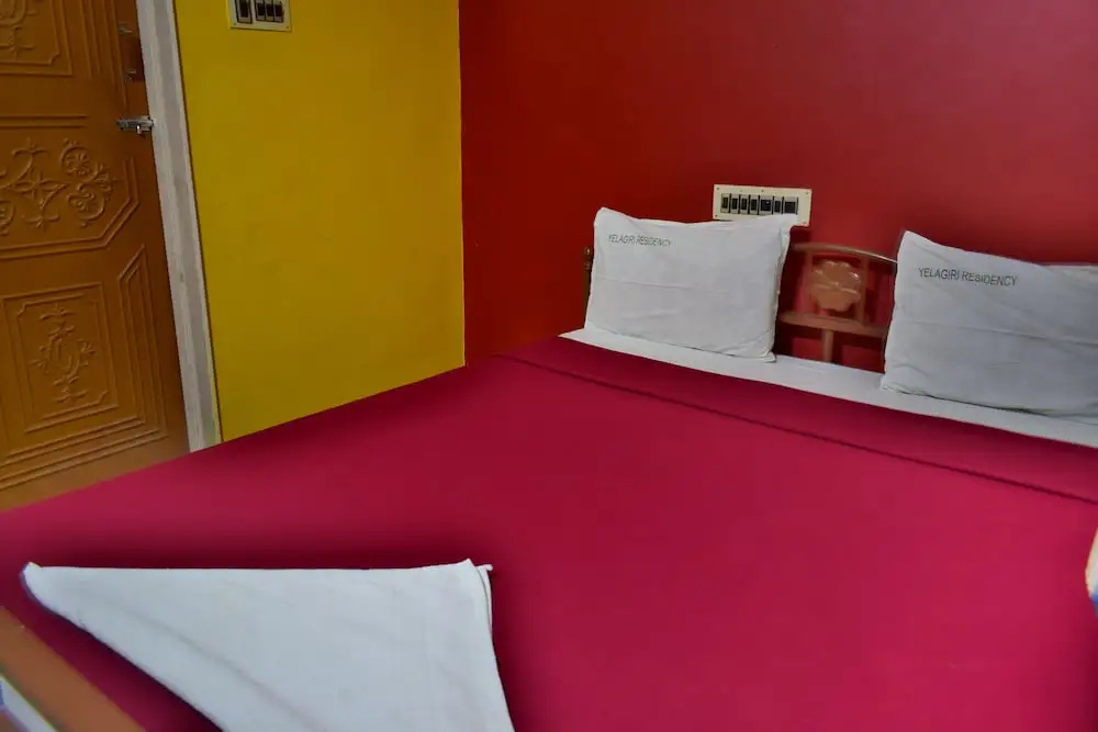 Yelagiri Residency - Chambres