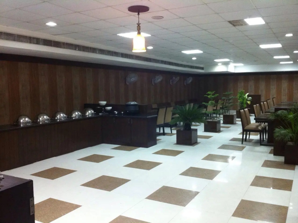 Hotel photo 12