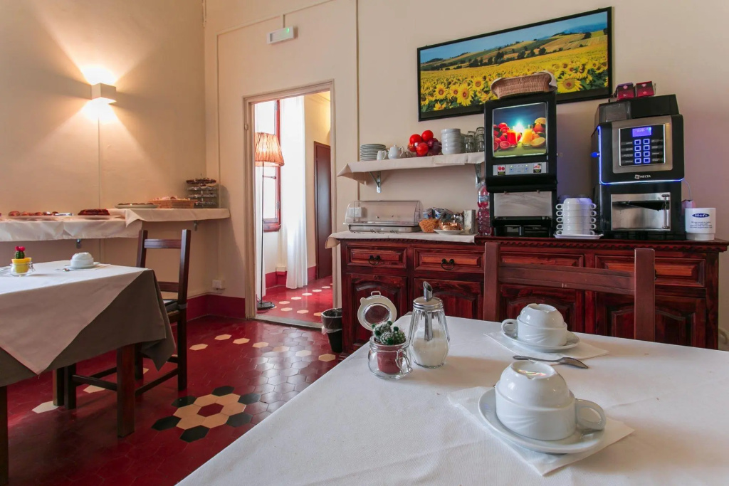 Hotel photo 10