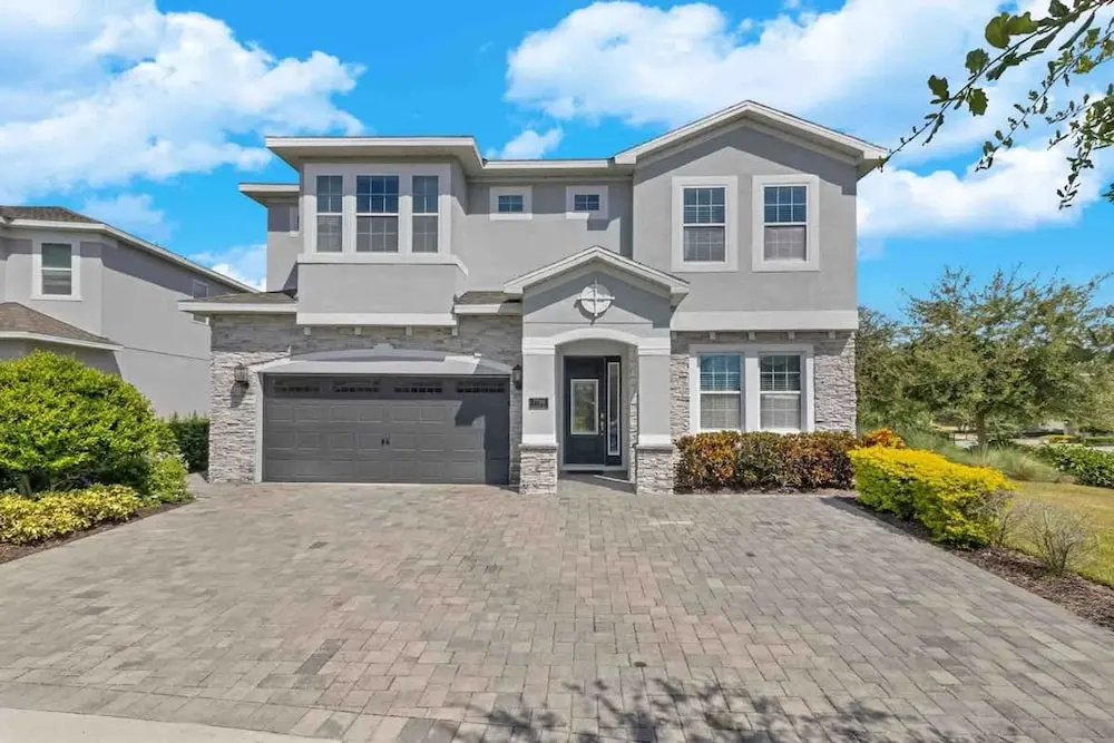 Chic 8BR All Suites With Pool and Game Room