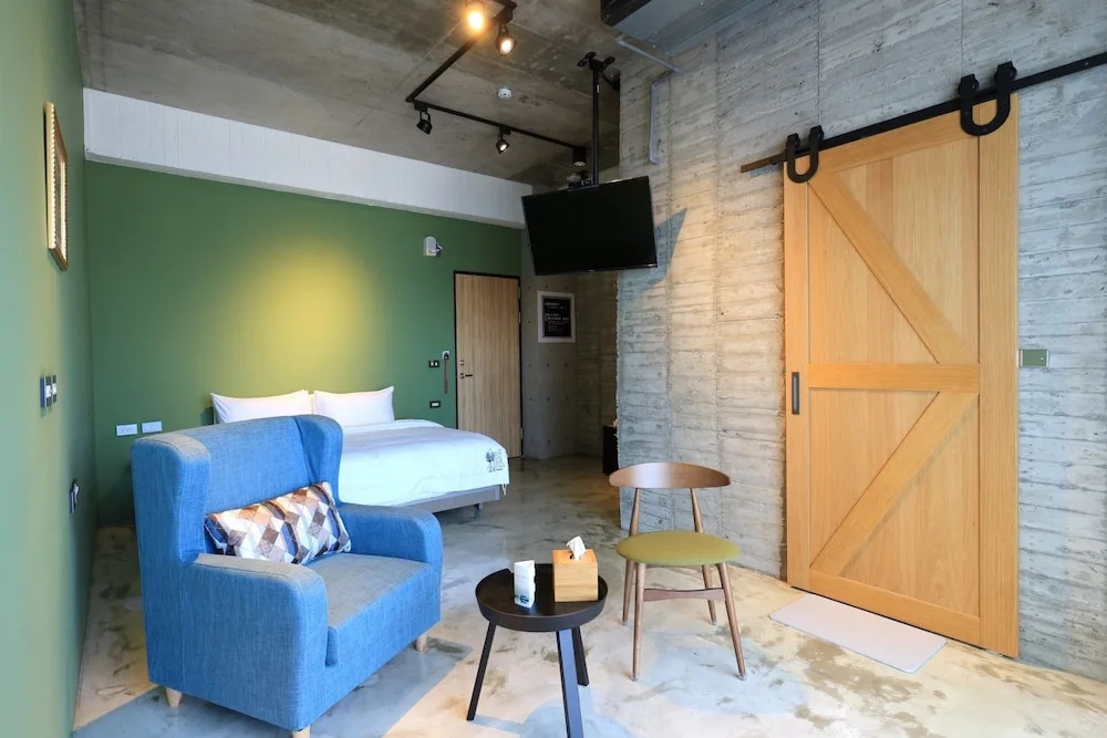 Standard Double room with balcony and with ocean view (full double bed)