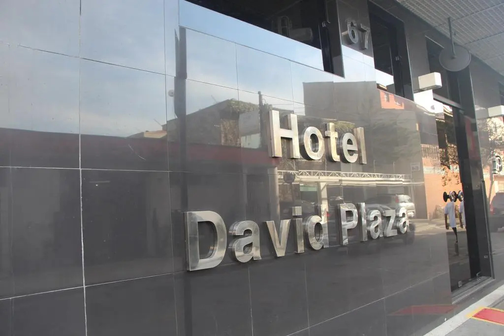 David Plaza Hotel — фото