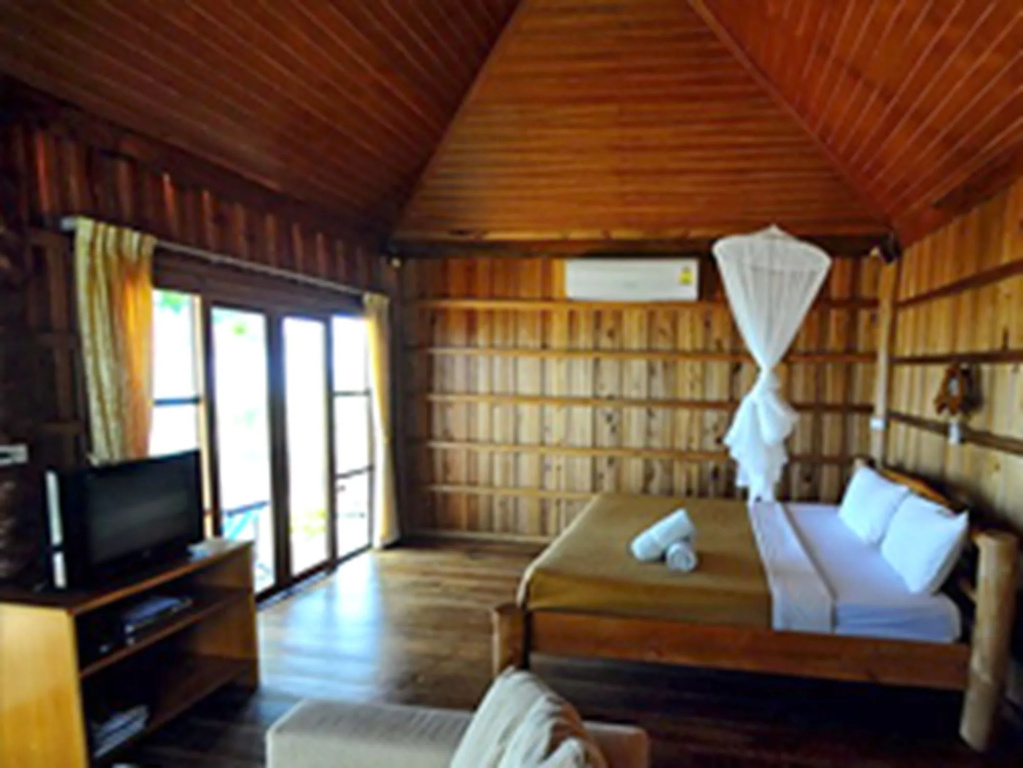 Thiw Son Beach Resort - фото 3