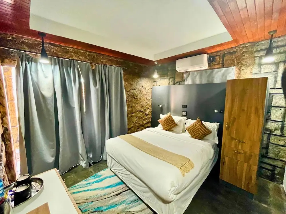 Standard Double room (full double bed)