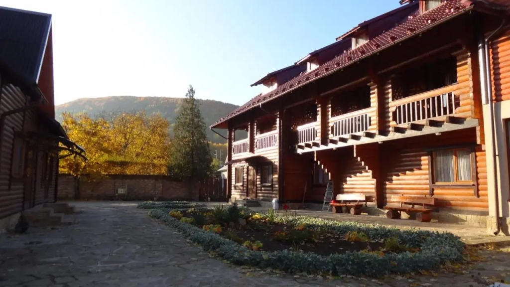 Sadyba Zatyshna