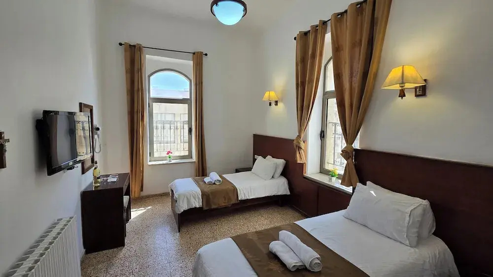 Standard Double room (twin beds)