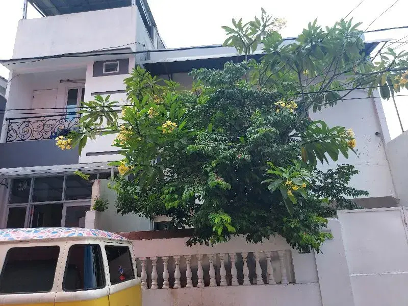 Eiffel Residence Cideng by ZUZU