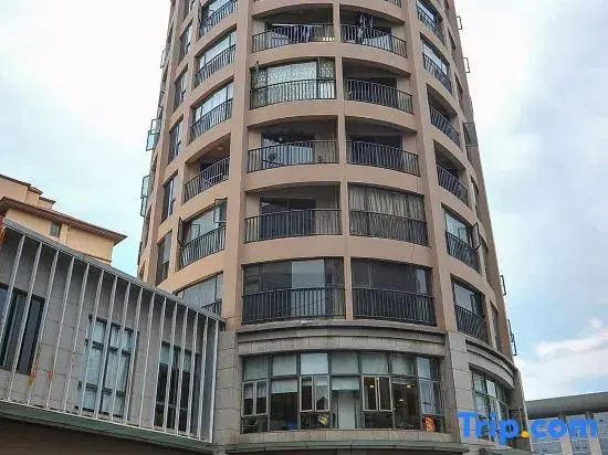 Yinglun Hotel (South Asia High Courtyard Branch)