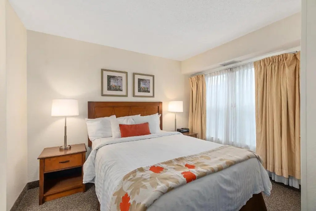 Residences at Daniel Webster - Chambres