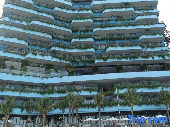 Flamingo Cat Ba Sea Residence , Sky Villa Premier Ocean View King Bed
