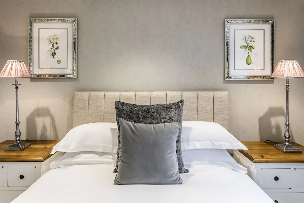 The Lodge Rooms @ Carus Green - Chambres