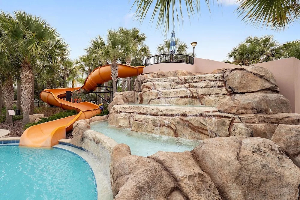 4329ac - Solterra Resort
