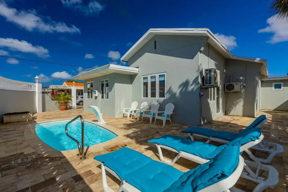 3BR Home w Pool in Downtown 5min Walk 2 Beach
