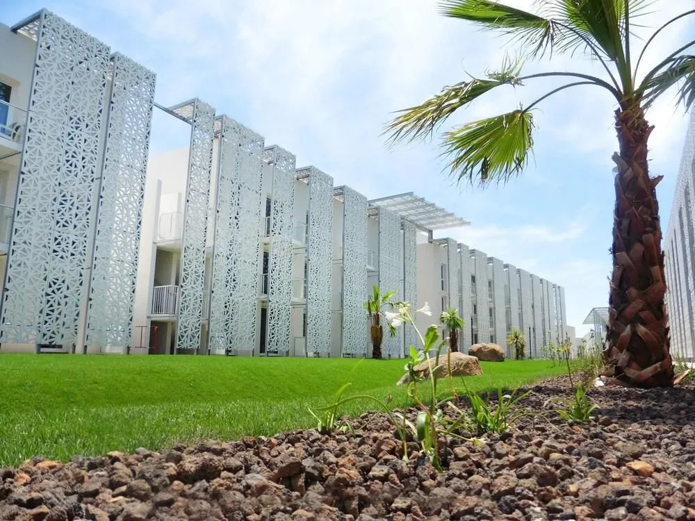 Comfortable Apartment Near the Sandy Beach of Rochelongue