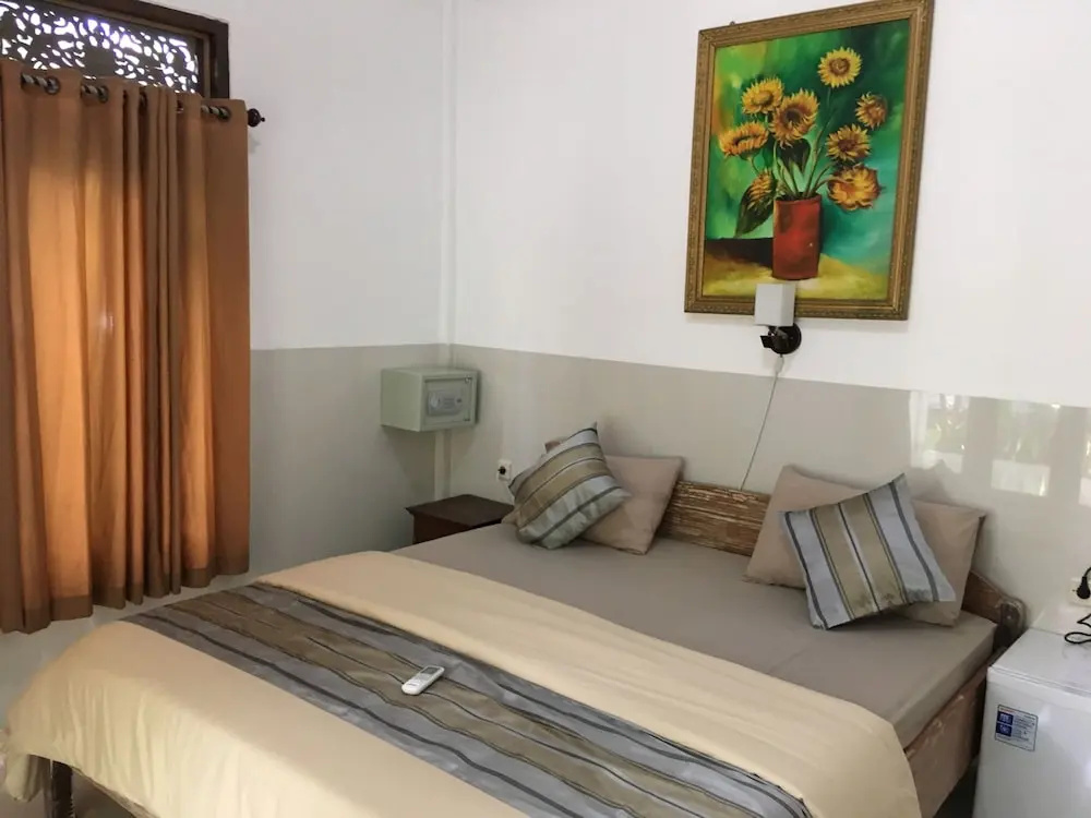 Warna Beach Hotel - Chambres