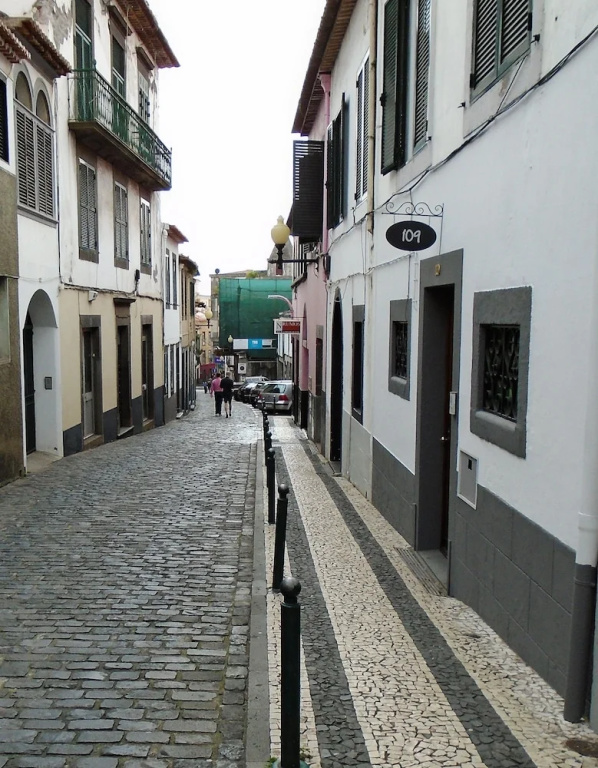 109 Funchal Hostel