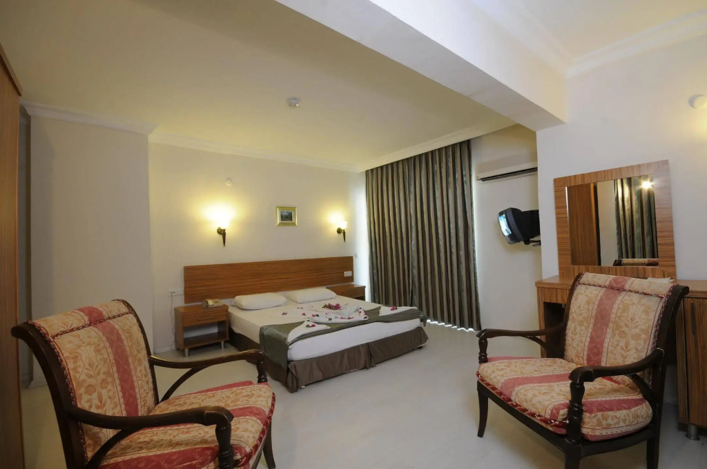 Mert Seaside Hotel — фото 4