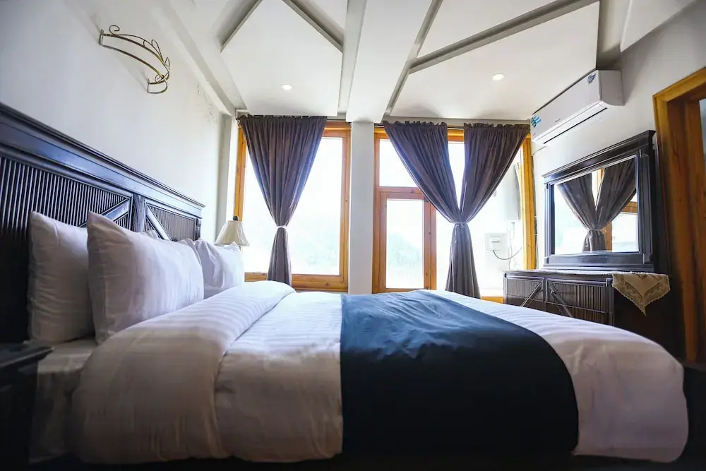 Standard Suite