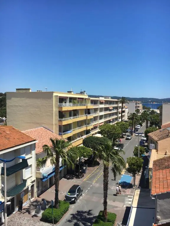 Appartement studio au cœur du Golf de Saint-Tropez