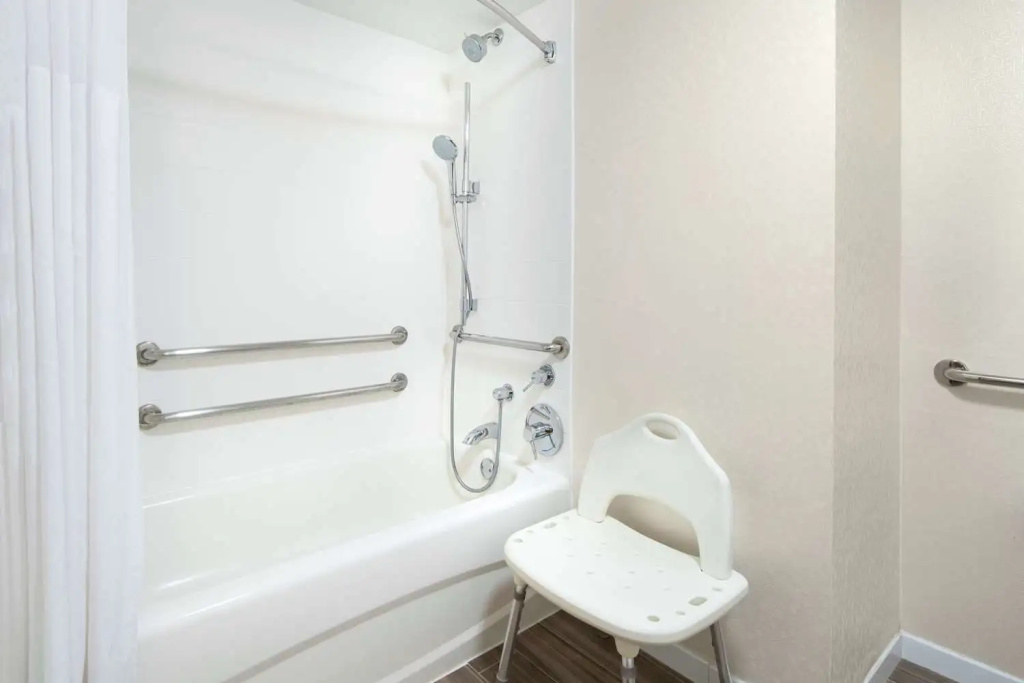 Hampton Inn & Suites Anaheim Garden Grove - Chambres