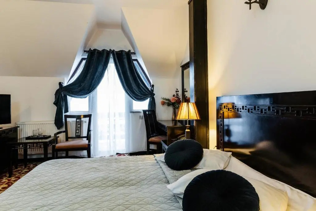 Contele Vladimir - Chambres
