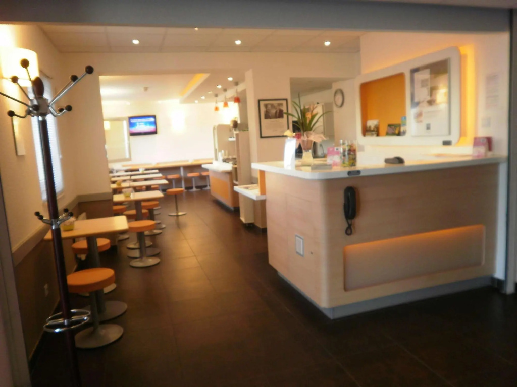 Hotel photo 12