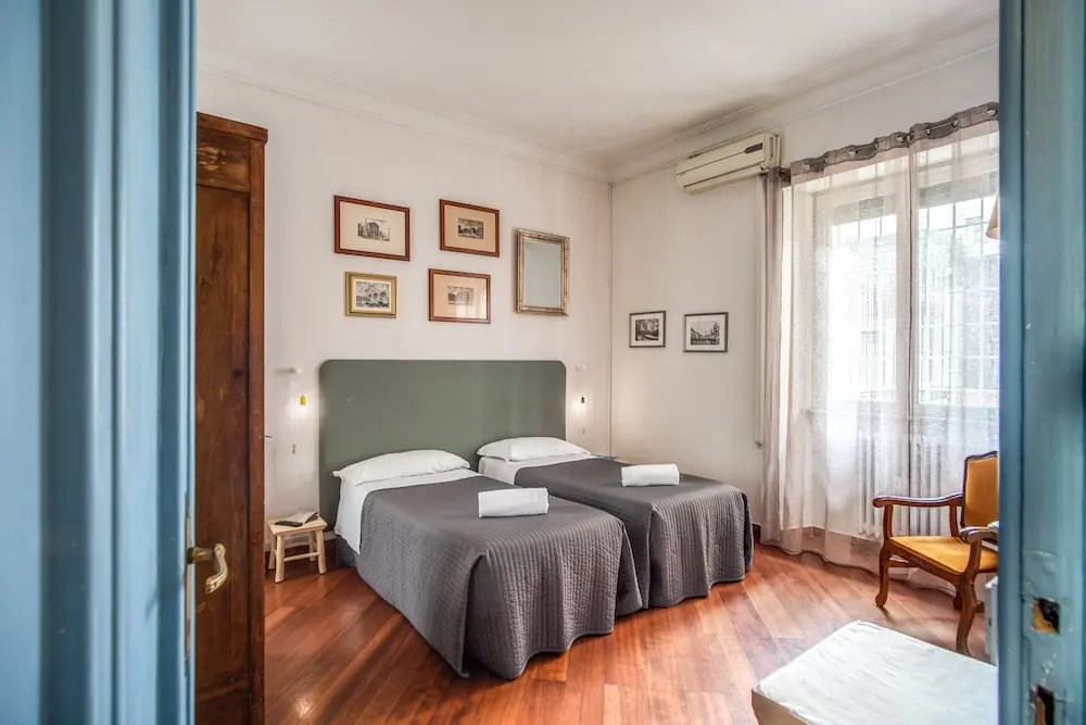 Standard Double room (twin beds)