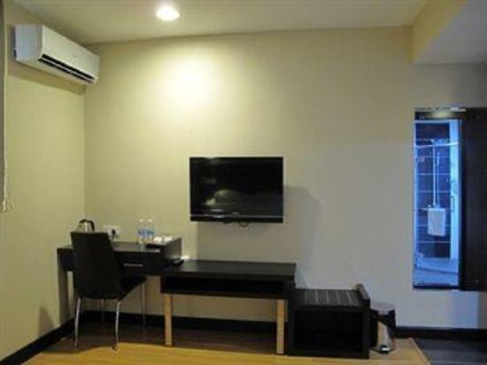 Labuk Hotel