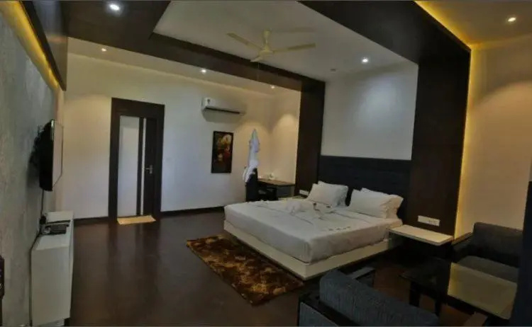 Jhansi Hotel - Chambres
