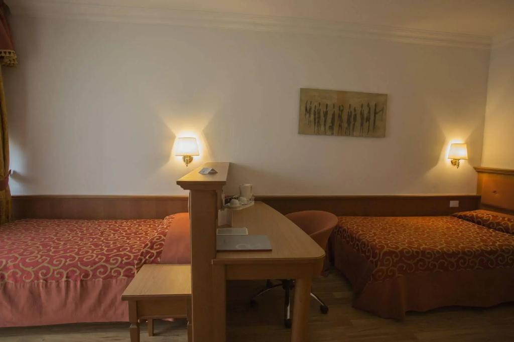 Sartori's Hotel - Général