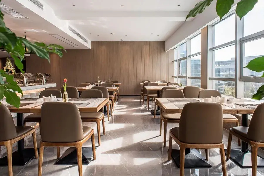 Jade Crystal Hotel - Général