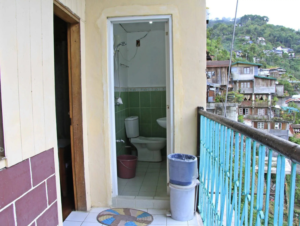 Balcony & Terrace