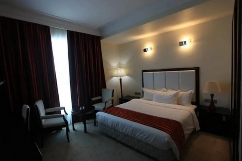 Hotel photo 2